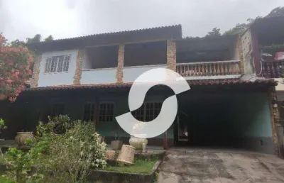 Casa com 4 dormitórios à venda, 300 m² por r$ 500.000,00 - caramujo - niterói/rj
