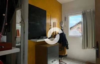 Loja em são domingos com 2 pavimentos de 236,80 m² cada e uma casa em anexo com 115,2 m².m² e casa em anexo com 115 m²