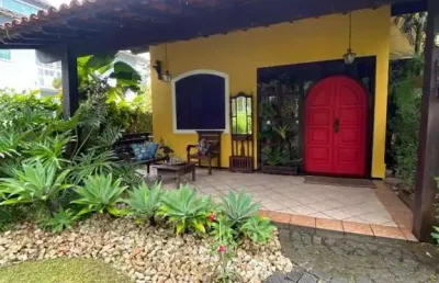Excelente casa de condomínio para venda com 3 quartos, 292m² - maria paula - niterói - rj