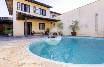 Maravilhosa casa duplex com piscina em serra grande!