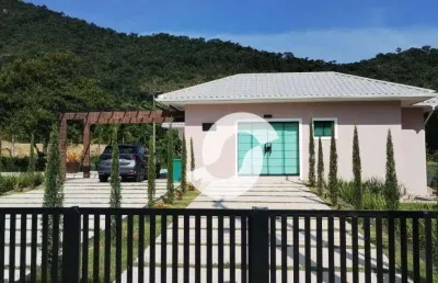 Casa com 3 dormitórios à venda, 253 m² por r$ 1.150.000,00 - ubatiba - maricá/rj