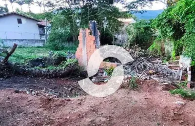 Terreno murado e com portão, 360 m² por r$ 220.000 - loteamento maravista - niterói/rj