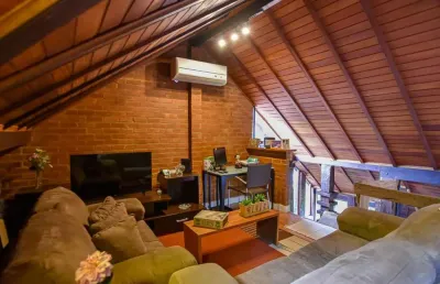 Casa com 3 dormitórios à venda, 236 m² por r$ 1.690.000,00 - itaipu - niterói/rj