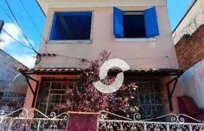 Excelente casa no centro de niterói com 4 quartos podendo ser dividida em 2 casas. r$ 530.000