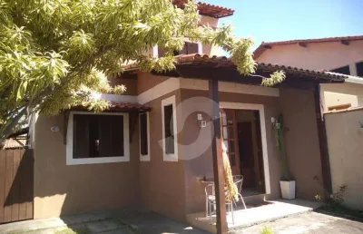 Casa com 3 dormitórios à venda, 105 m² por r$ 670.000,00 - itaipu - niterói/rj