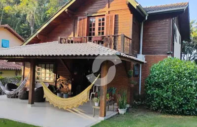 Casa com 4 dormitórios à venda, 197 m² por r$ 1.250.000,00 - pendotiba - niterói/rj