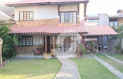 Casa com 3 quartos à venda na Rua Dom Hélder Camara, 469, Camboinhas, Niterói