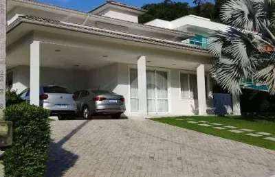 Casa com 4 dormitórios à venda, 450 m² por r$ 3.500.000,00 - itaipu - niterói/rj