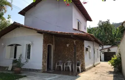 Casa com 3 quartos à venda na Rua Promotor Fernando Mattos Fernandes, 139, Piratininga, Niterói