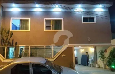 Casa com 3 dormitórios à venda, 240 m² por r$ 790.000,00 - camarão - são gonçalo/rj
