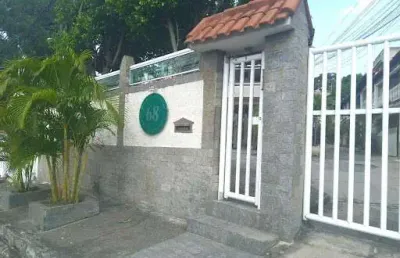 Casa de 2 dormitórios com anexo, em condomínio fechado, à venda, 99 m² por r$ 360.000 - mutondo - são gonçalo/rj