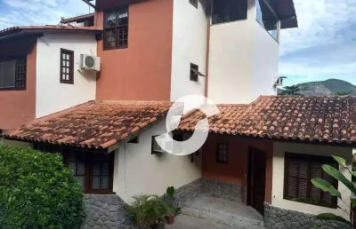 Casa com 4 dormitórios à venda, 210 m² por r$ 800.000,00 - itaipu - niterói/rj
