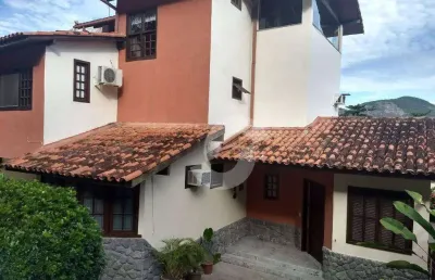 Casa com 4 dormitórios à venda, 230 m² por r$ 980.000,00 - itaipu - niterói/rj