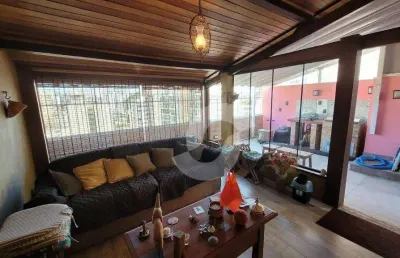 Cobertura tríplex, 3 dormitórios, suíte lavabo, 2 vagas