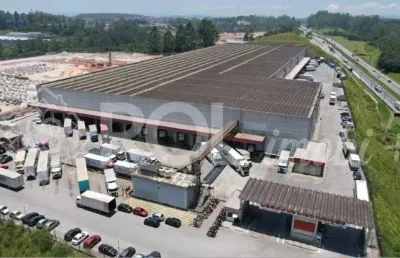 Galpão/cd de 17.678m² para locação, com área frigorificada e área seca de armazenagem, em maua-sp.