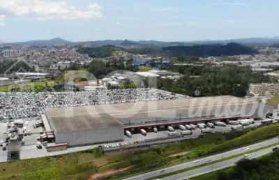 Galpão/cd de 29.769m² para locação, com área frigorificada e área seca de armazenagem, em maua-sp.