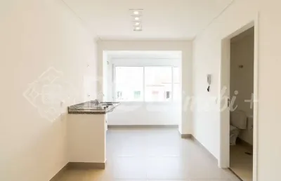 Stúdio 15m² - reformado - ambiente integrado - sem elevador - sem vaga - locação