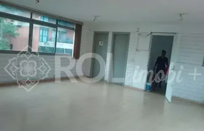 Sala comercial com 4 salas para alugar na rua henrique schaumann, 679, pinheiros, são paulo, 50 m2 por r$ 2.300