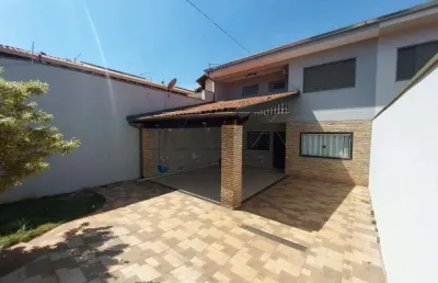 Casa com 3 quartos à venda na rua santos dumont, jardim bela vista, bauru, 188 m2 por r$ 750.000
