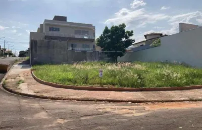 Terreno à venda na rua júlio rodrigues horta, jardim estoril iii, bauru, 408 m2 por r$ 380.000