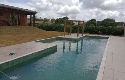 Casa em condomínio fechado com 3 quartos à venda na rua cinco, chácara de recreio jardim alvorada, botucatu, 350 m2 por r$ 1.490.000