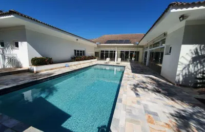 Casa em condomínio fechado com 4 quartos para alugar na avenida getúlio vargas, samambaia parque residencial, bauru, 620 m2 por r$ 16.000