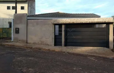 Casa com 3 quartos à venda na rua adhemar braz do amaral, parque jardim europa, bauru, 200 m2 por r$ 650.000
