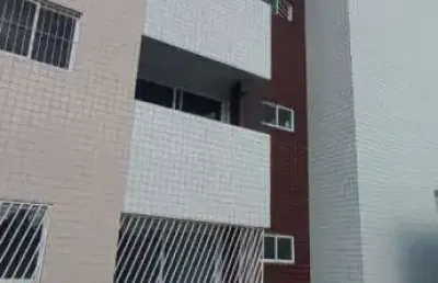 Otimo apartaamento 2 quaros , sendo 1 suíte com 2 varandas
