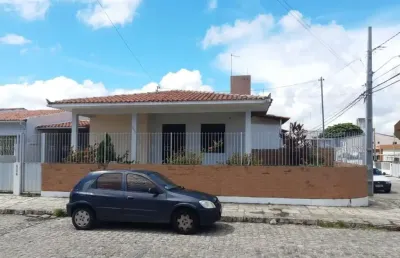 Casa com 4 dormitórios à venda, 263 m² por r$ 950.000 - torre - joão pessoa/pb