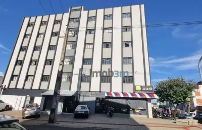 Apartamento com 3 dormitórios para alugar, 80 m² por r$ 3.175,01/mês - centro - londrina/pr