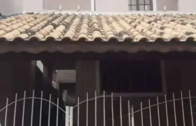 Casa com 3 dormitórios à venda, 320 m² por r$ 650.000,00 - jardim uirá - são josé dos campos/sp