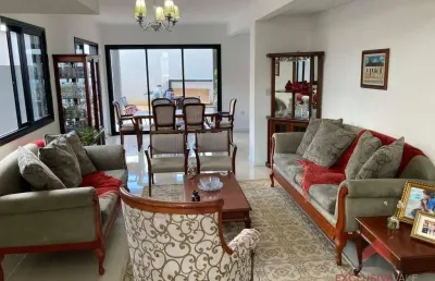 Casa com 2 dormitórios à venda, 200 m² por r$ 1.300.000,00 - condomínio golden park - jacareí/sp