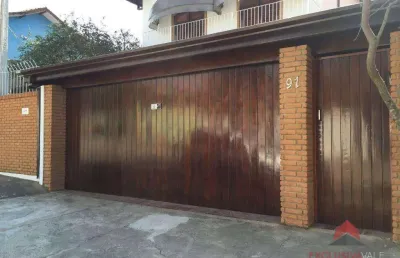 Casa com 4 dormitórios à venda, 250 m² por r$ 910.000,00 - vila tesouro - são josé dos campos/sp