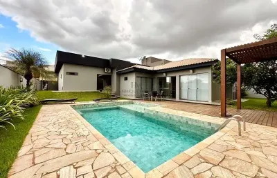 Casa em condomínio fechado com 3 quartos à venda no Jardim Tarobá, Cambé 