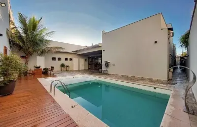 Casa com 4 quartos à venda no Parque Residencial Alcântara, Londrina 