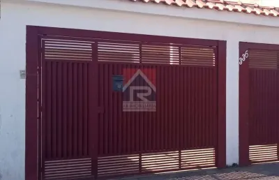 Casa com 3 quartos para alugar na Vila São Pedro, Santo André 