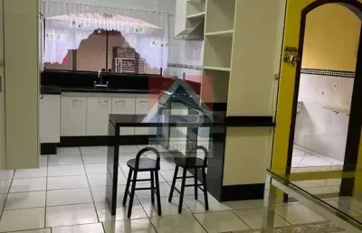 Casa com 4 quartos para alugar no Parque das Nações, Santo André 