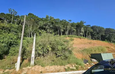 Terreno à venda na Avenida das Arapongas, 1265, Ariribá, Balneário Camboriú