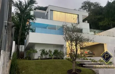Casa com 5 quartos à venda na Avenida Hermógenes de Assis Feijó, 621, Barra, Balneário Camboriú