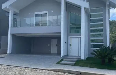 Casa no haras do rio do ouro balneário camboriú a venda