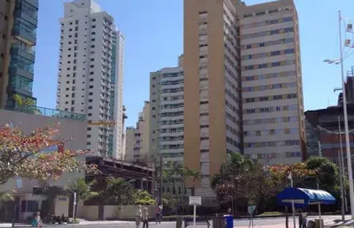 Apartamento frente mar a  venda no bairro pioneiros - balneário camboriú/sc