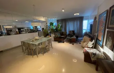 Apartamento com 3 quartos à venda na Rua 1542, 64, Centro, Balneário Camboriú