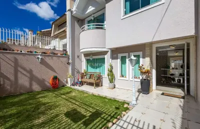Casa com 4 quartos à venda na Rua Emílio de Almeida Torres, 150, Campina do Siqueira, Curitiba