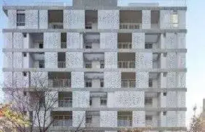 Cobertura dúplex com 3 suítes a 1 km do clube curitibano - vila izabel - co0573