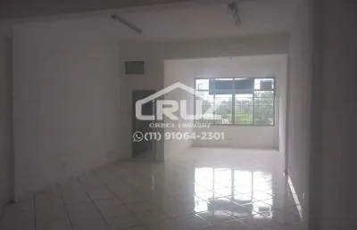 Sala comercial para alugar na Avenida Paulicéia, Laranjeiras, Caieiras