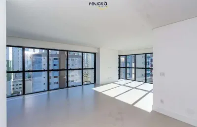 Apartamento à venda em balneário camboriú com 2 suítes