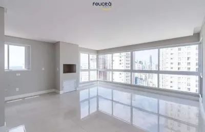 Apartamento à venda com vista mar em balneário camboriú
