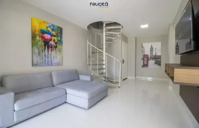 Apartamento duplex à venda no centro de balneário camboriú