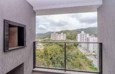 Apartamento com 02 dormitórios à venda na praia brava.