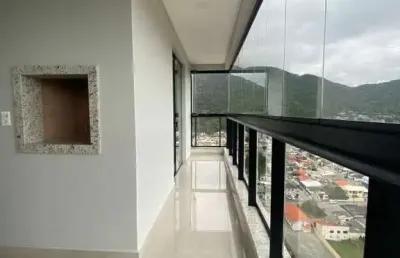 Apartamento com 2 dormitórios no condomínio lago moraine no bairro fazenda em itajaí